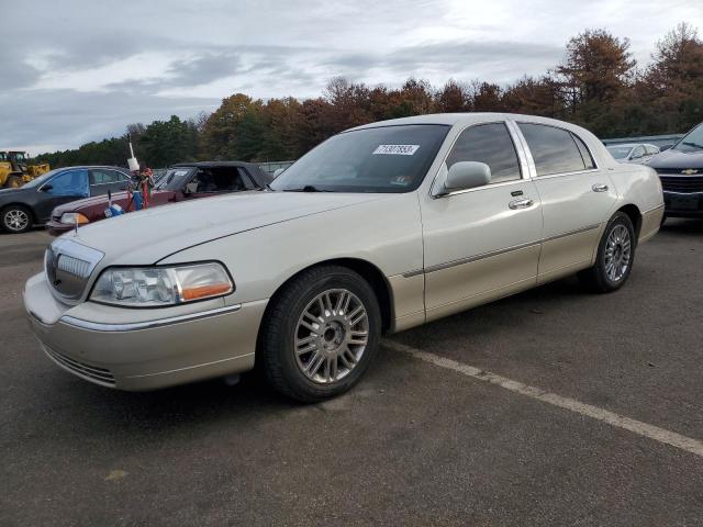 2006 Lincoln Town Car 