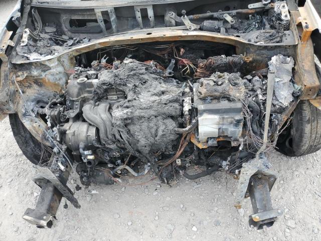 KNDCB3LCXJ5109908 KIA NIRO FE