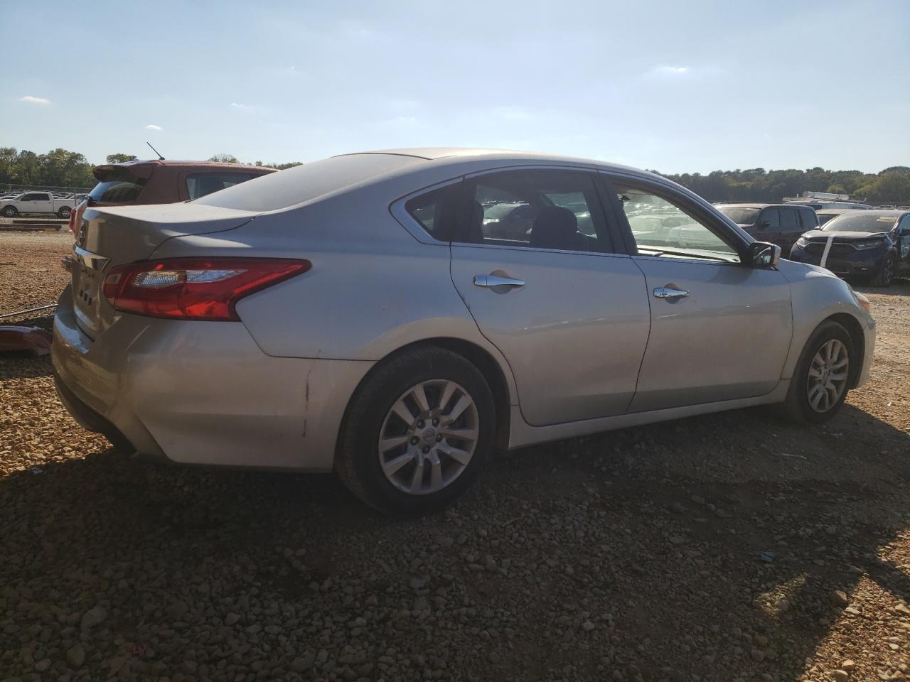 2016 Nissan Altima 2.5 vin: 1N4AL3AP0GN357870