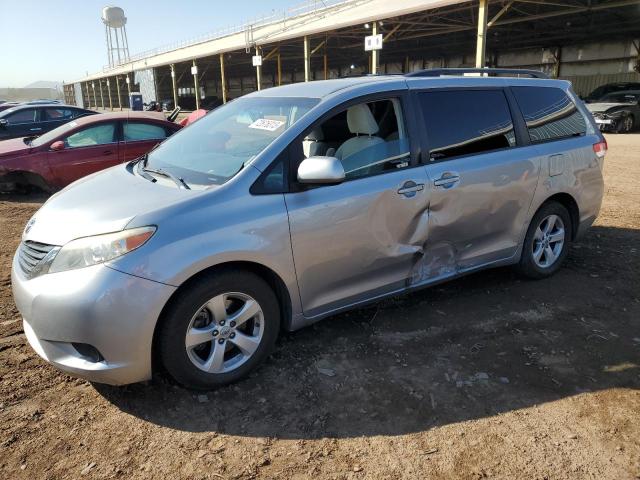 2012 Toyota Sienna LE