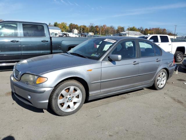 2004 BMW 3 Series 325xi