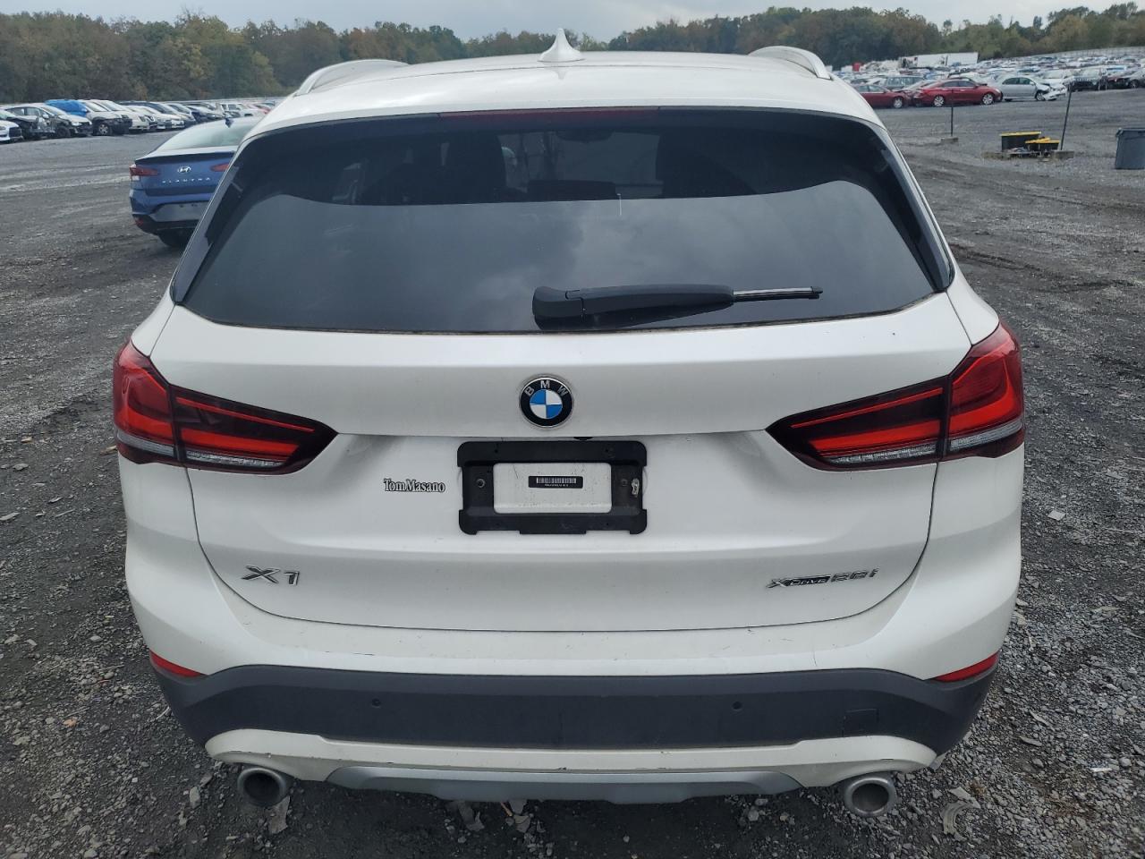 WBXJG9C05L3M18138 BMW X1 XDRIVE2 6