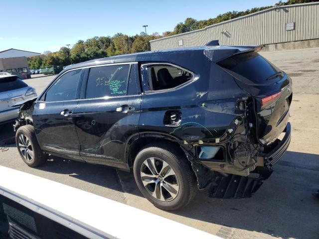 VIN 5TDGZRBH4MS528154 2021 Toyota Highlander, Xle no.2