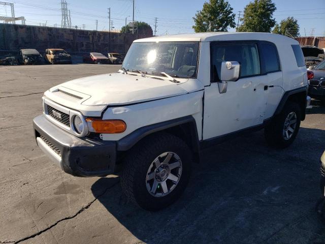 2014 Toyota FJ Cruiser 