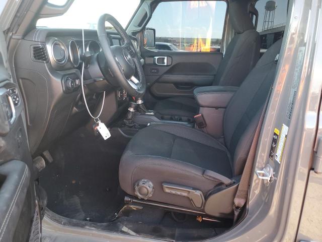 1C4HJXENXPW585111 Jeep Wrangler Sahara