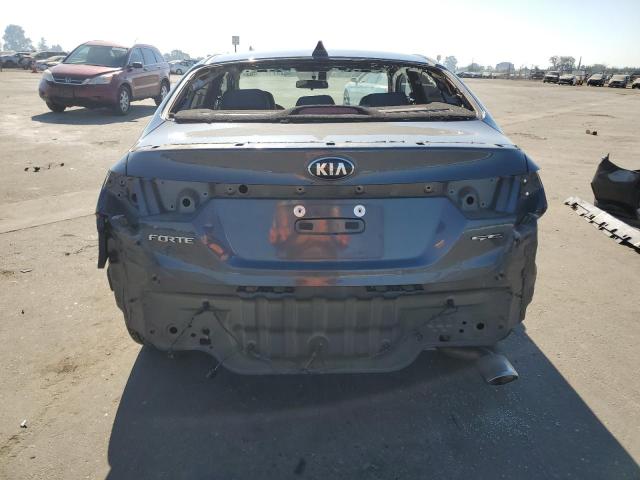 3KPF34AD5ME308322 KIA Forte Gt Line