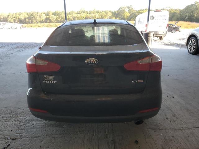 KNAFX4A8XE5162811 KIA FORTE EX