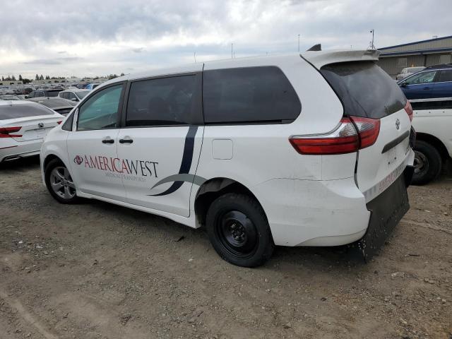 5TDZZ3DC7LS086864 2020 TOYOTA SIENNA, photo no. 2