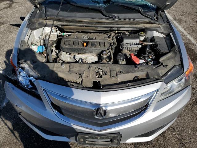 19VDE1F32EE001197 Acura ILX 20