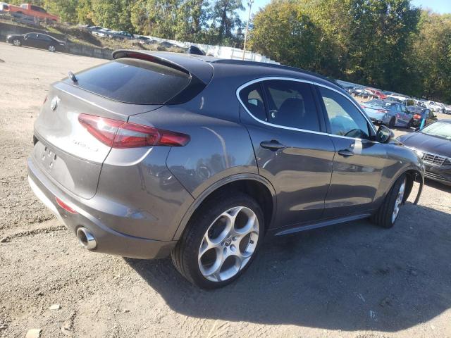 ZASPAKBN0P7D65626 Alfa Romeo Stelvio TI 3