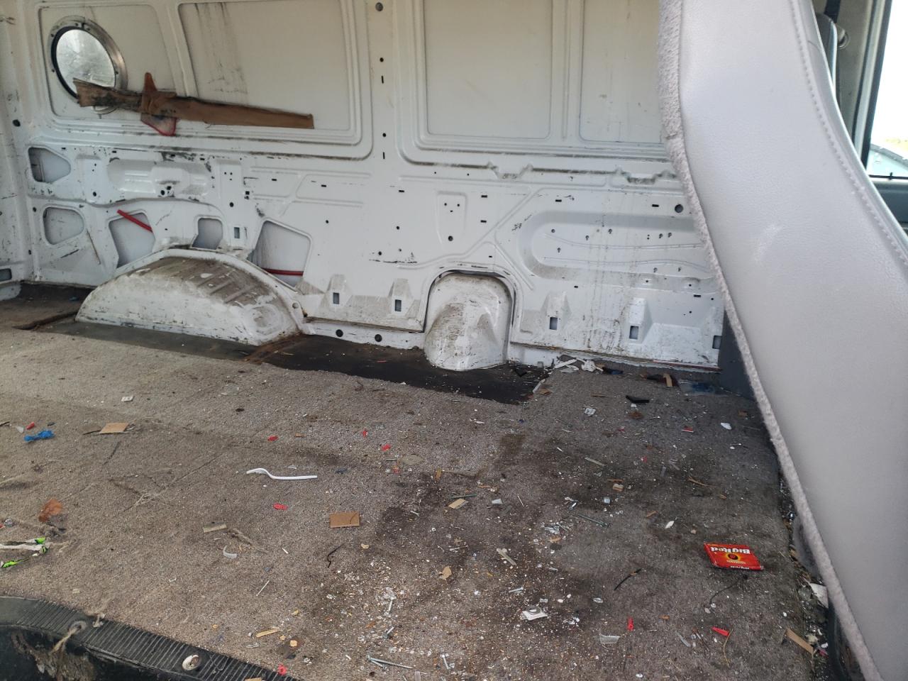 1FTNE24W28DA00653 2008 Ford Econoline E250 Van