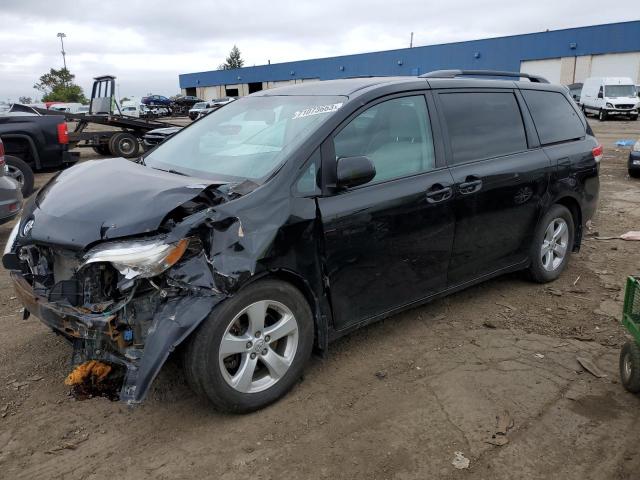 2014 Toyota Sienna LE