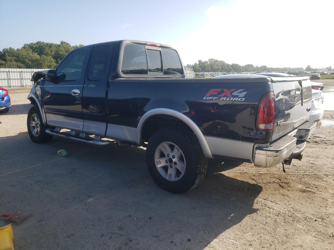 1FTRX18L22NA37371 2002 Ford F150