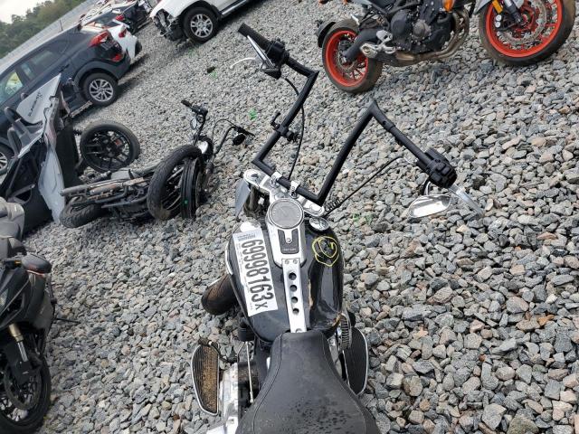 2018 HARLEY-DAVIDSON FLFBS FAT - 1HD1YGK18JC067150