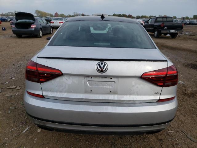 2018 VOLKSWAGEN PASSAT GT 1VWJM7A30JC042370