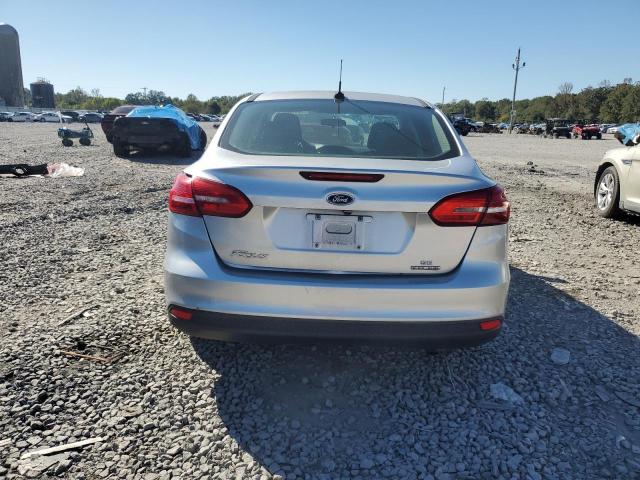 1FADP3F21FL345168 Ford FOCUS SE