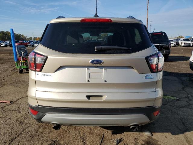 1FMCU0HD3JUD02641 Ford ESCAPE SEL