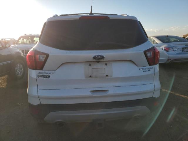 1FMCU9J96KUB60667 Ford Escape Titanium