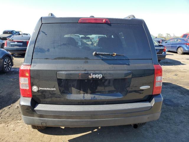 1C4NJPFBXGD562866 Jeep Patriot Latitude