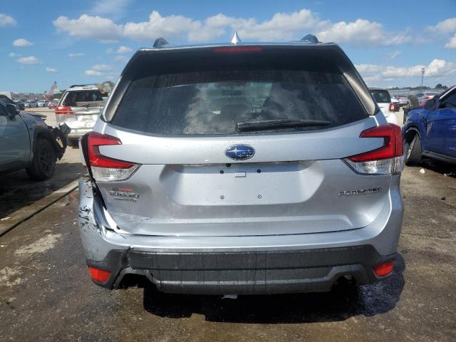 JF2SKAJC4MH458019 Subaru Forester Premium