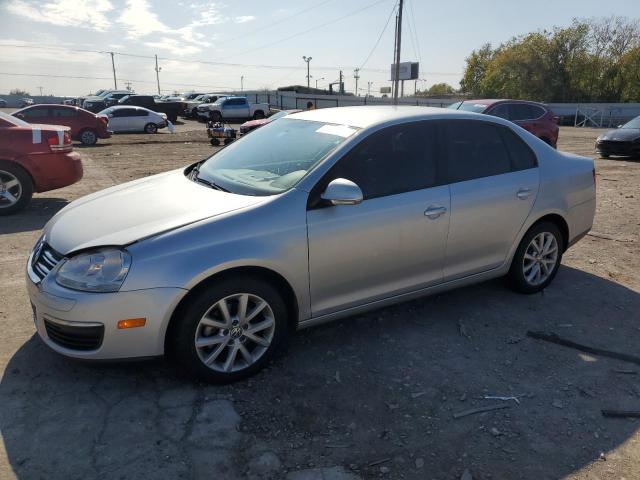 2010 Volkswagen Jetta 