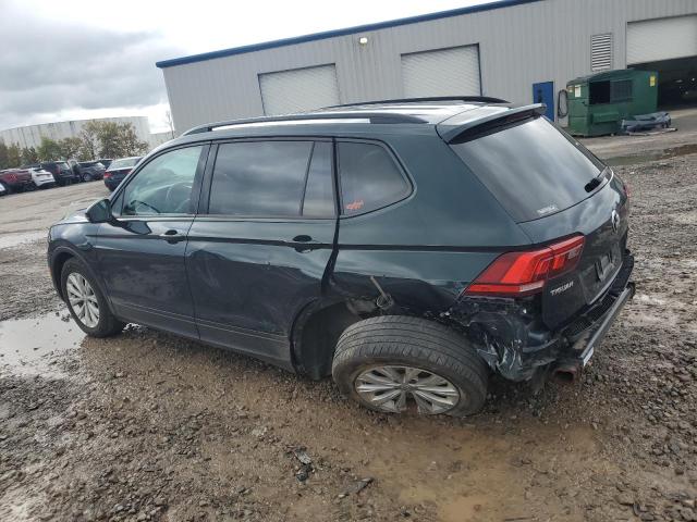 3VV0B7AX9KM016374 Volkswagen Tiguan S 2