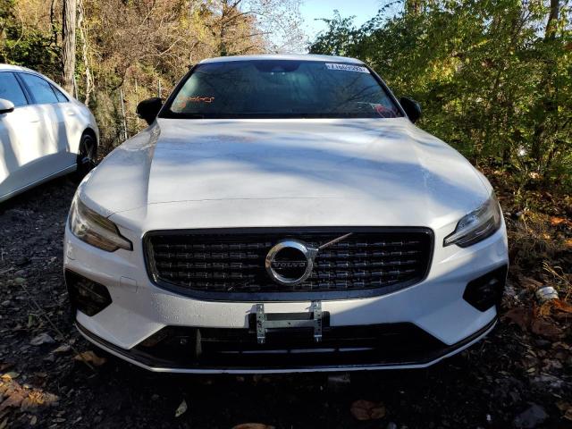 2022 VOLVO S60 B5 MOM 7JRL12TZ3NG160115