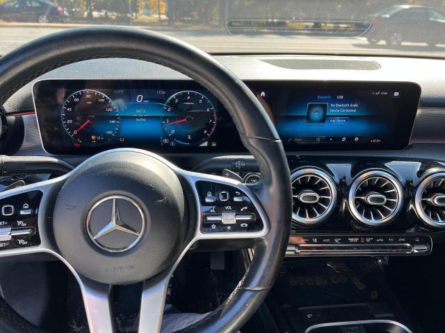 WDD3G4EB3KW026544 Mercedes-Benz A 220