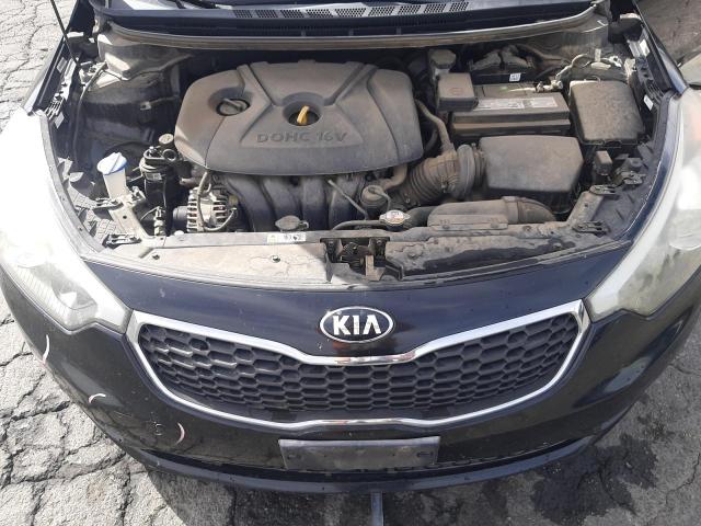 KNAFK4A60E5253566 KIA FORTE LX