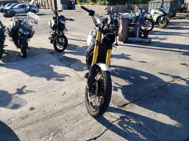 2022 TRIUMPH MOTORCYCLE SCRAMBLER - SMTD51HG2NTAT7393