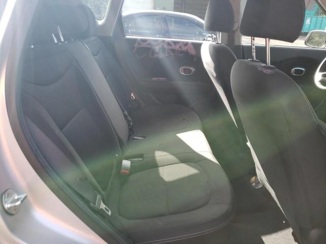 KNDJN2A23K7643082 KIA Soul