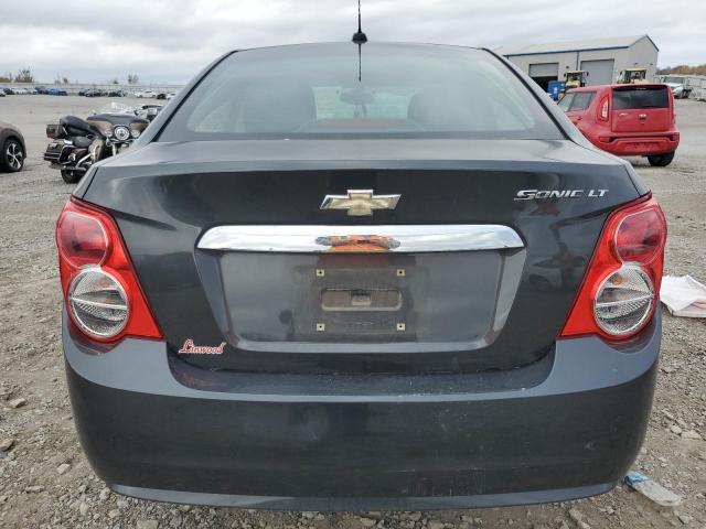 Седани CHEVROLET SONIC 2016 Сірий