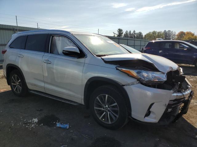 5TDJZRFH4HS519198 Toyota Highlander Se