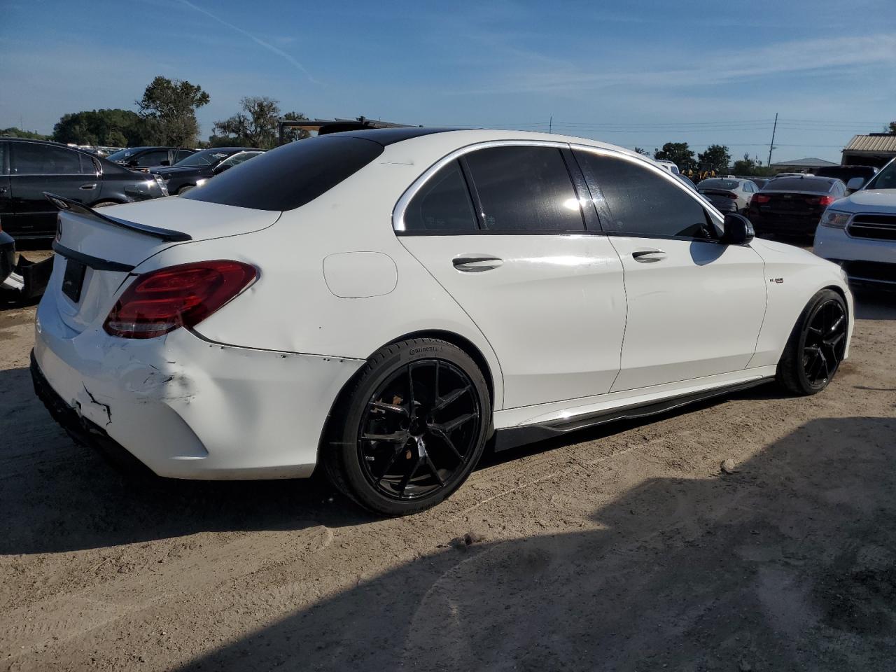 55SWF4JB8JU251608 2018 Mercedes-Benz C 300