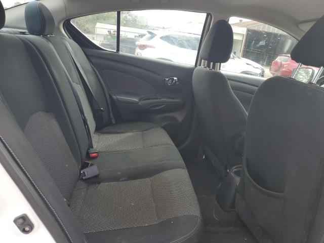 3N1CN7AP3FL809834 Nissan VERSA S
