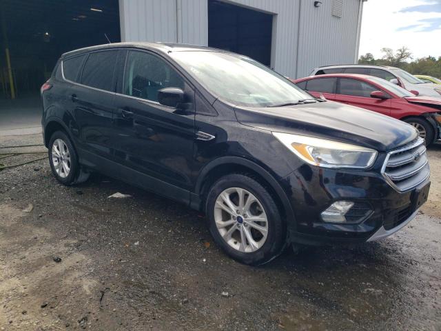 1FMCU9G9XHUD29704 Ford ESCAPE SE