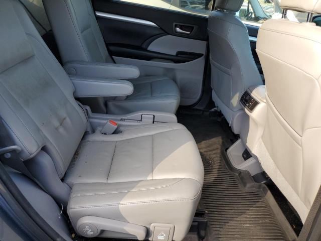 5TDJZRFH3HS377801 Toyota Highlander Se