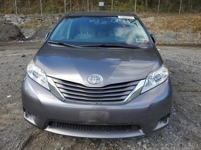 5TDKZ3DC2HS895570 | 2017 TOYOTA SIENNA LE