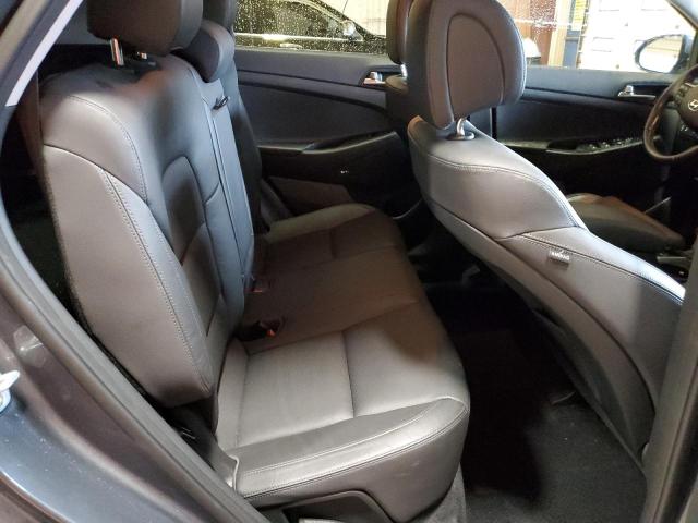 2018 HYUNDAI TUCSON VAL - KM8J3CA26JU653984