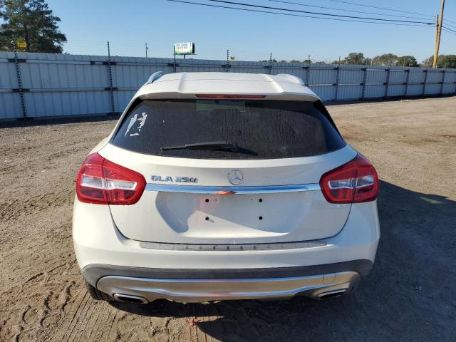 WDCTG4EB1HJ304710 Mercedes-Benz GLA 250