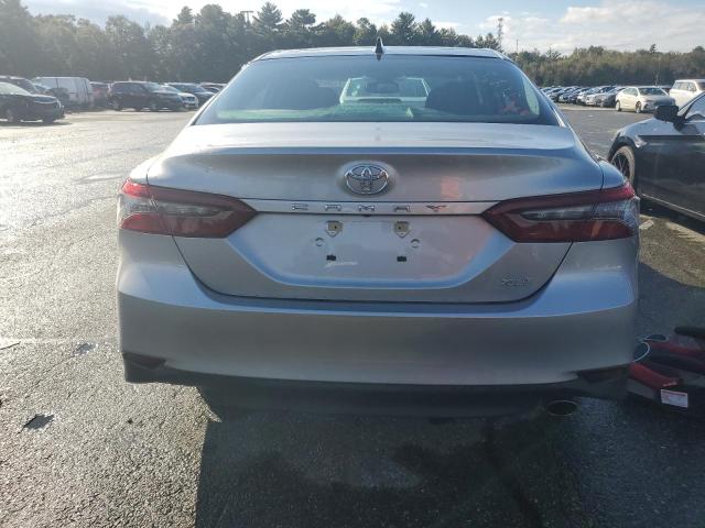  TOYOTA CAMRY 2022 Сріблястий