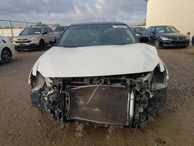 1N4AA6AP9HC389883 Nissan Maxima 3.5s