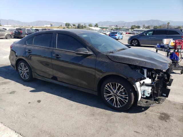 3KPF54AD4PE665215 KIA Forte Gt Line