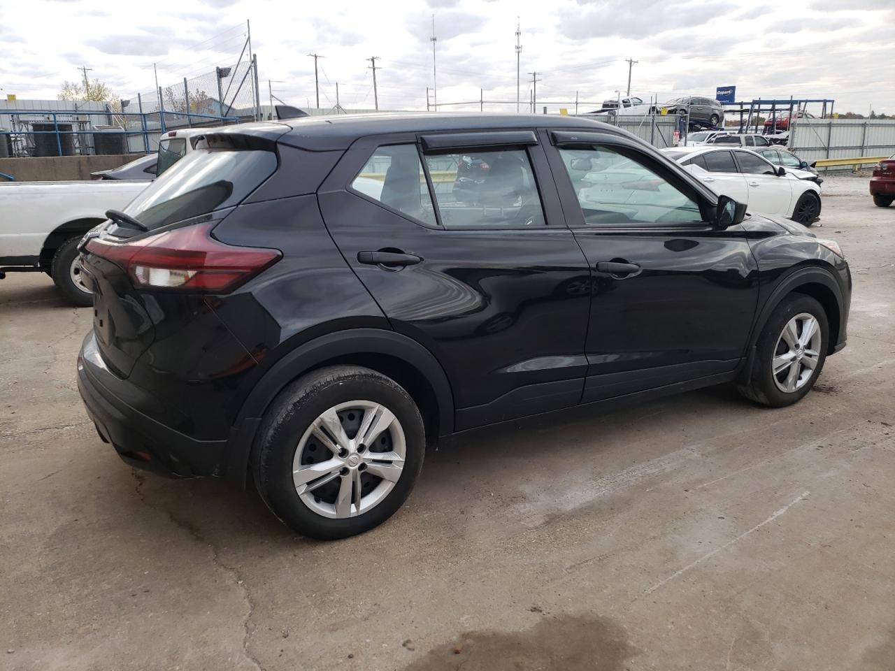 Lot #3020313468 2021 NISSAN KICKS S