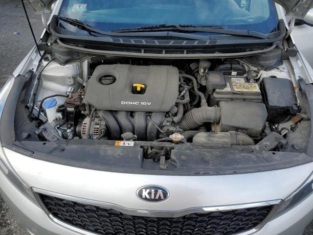 3KPFK4A74JE238420 | 2018 KIA FORTE LX