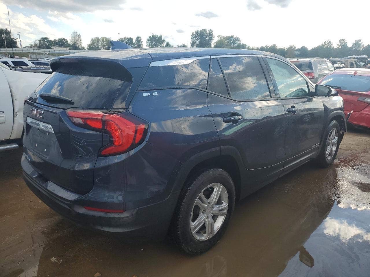 3gkalmev4kl183744 3GKALMEV4KL183744 2019 GMC Terrain Sle