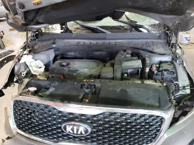 5XYPGDA31JG376213 KIA SORENTO LX