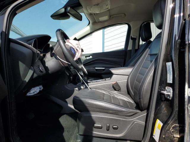 1FMCU0J95JUC43145 Ford Escape Titanium