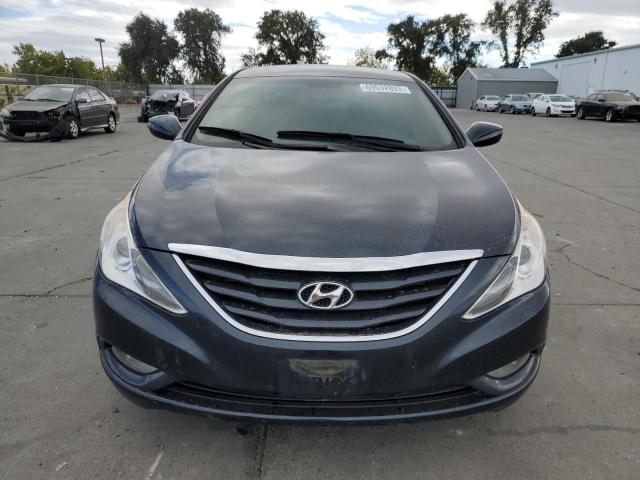 5NPEB4AC3DH789592 Auction: COPART Lot: 69632893 Location: CA - SO SACRAMENTO 5NPEB4AC3DH789592 HYUNDAI SONATA 2013 BLUE Photo 5