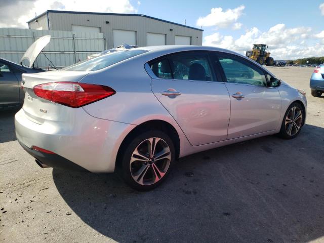 KNAFZ4A87G5550012 KIA FORTE EX